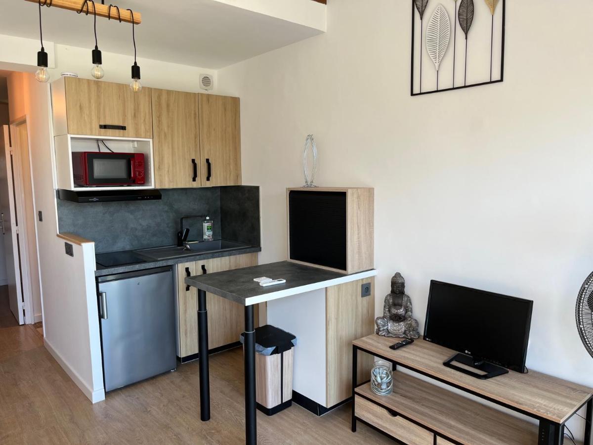 Appartement Hyeres - Costebelle Duplex Vue Mer Balcon Residence Privee Parking - Marie Caroline Екстериор снимка